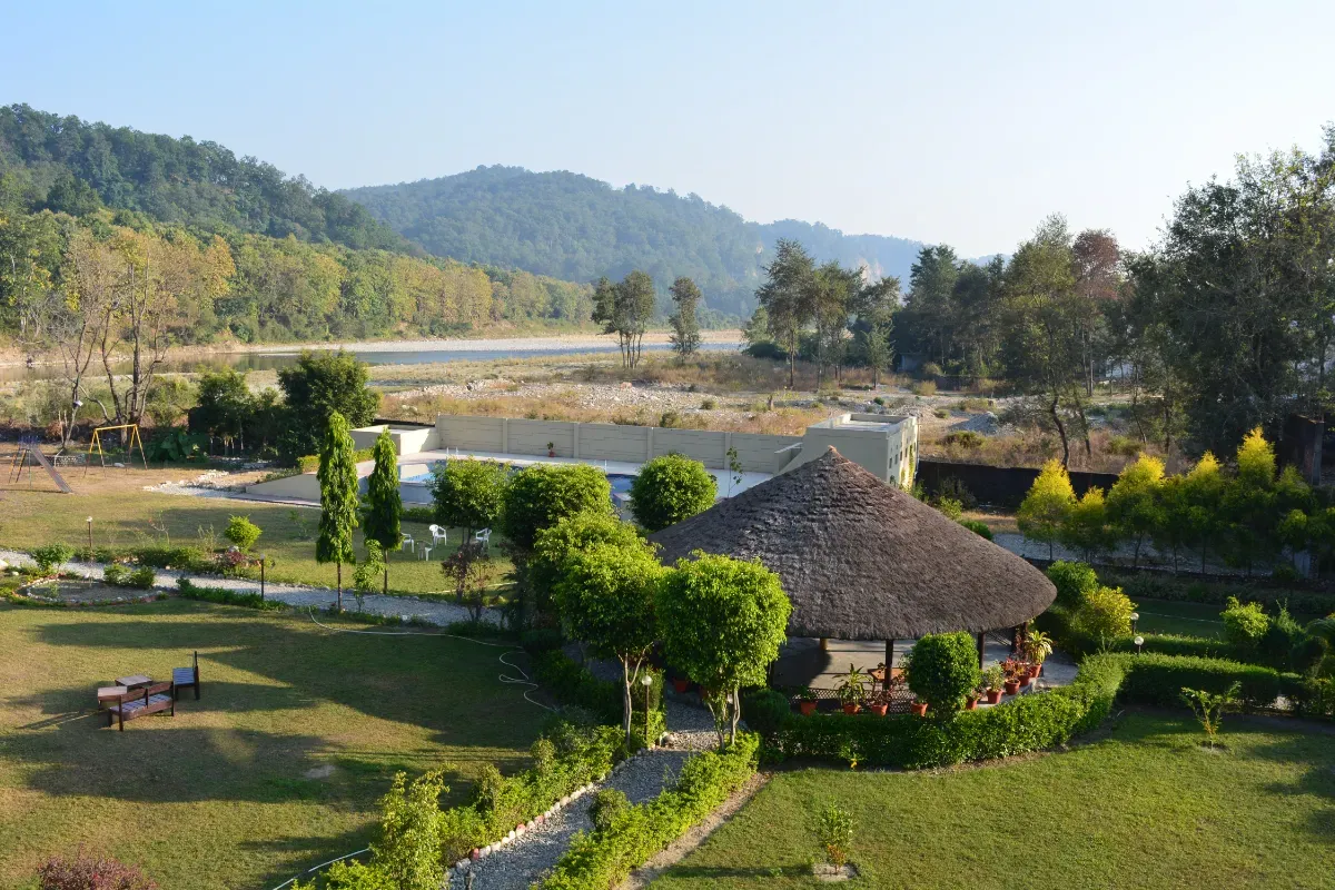 JIM CORBETT-HOTEL-01