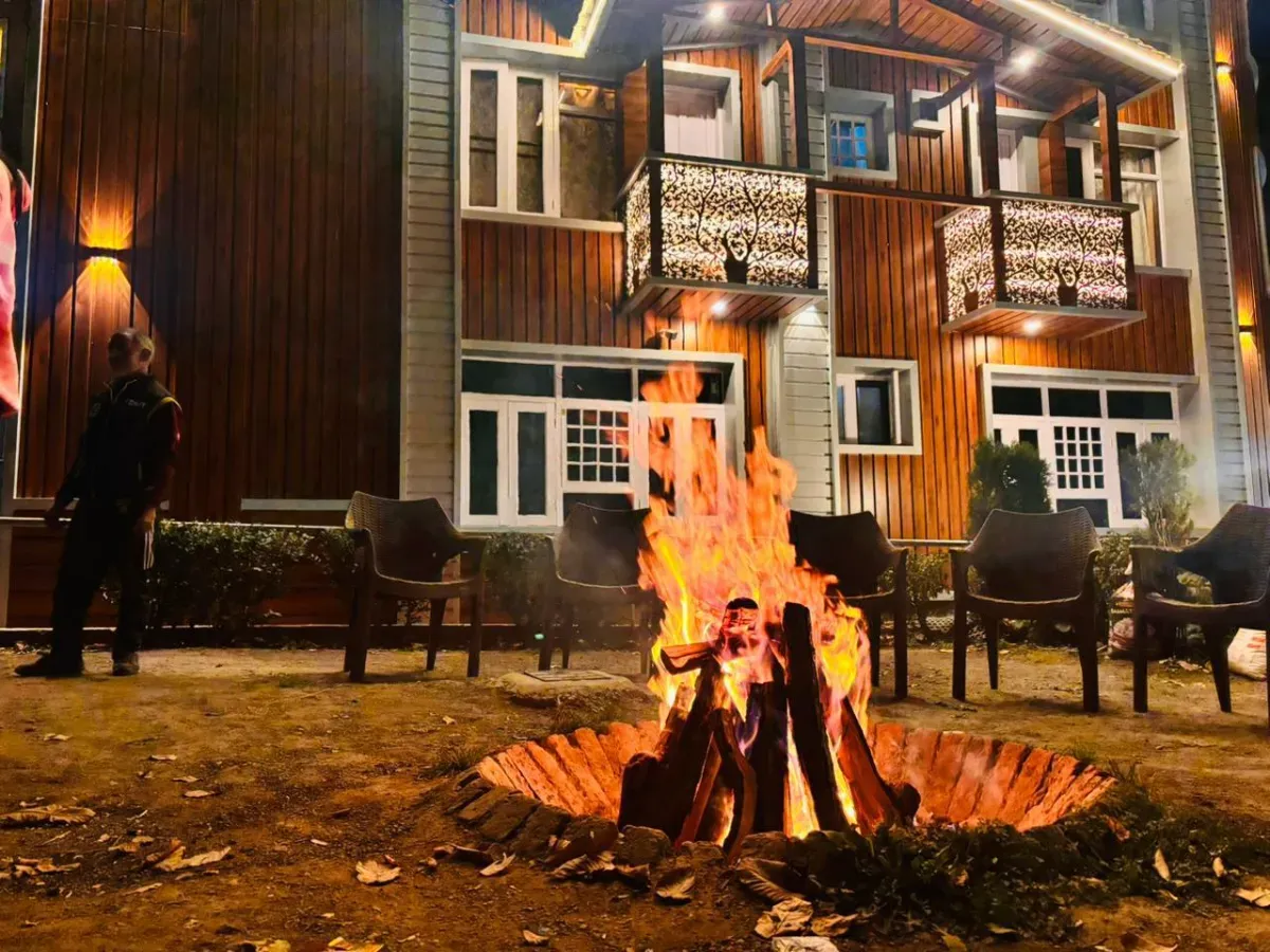 PAHALGAM-HOTEL-01